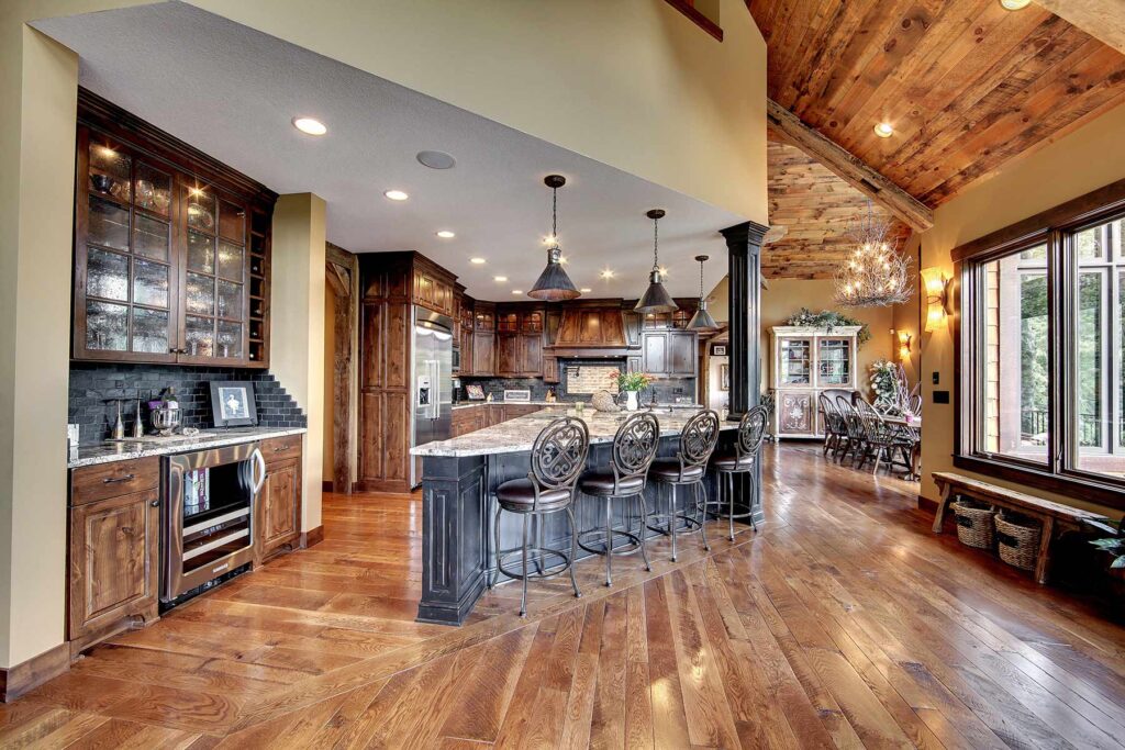 divine-creekwood-dining-room-photo-056