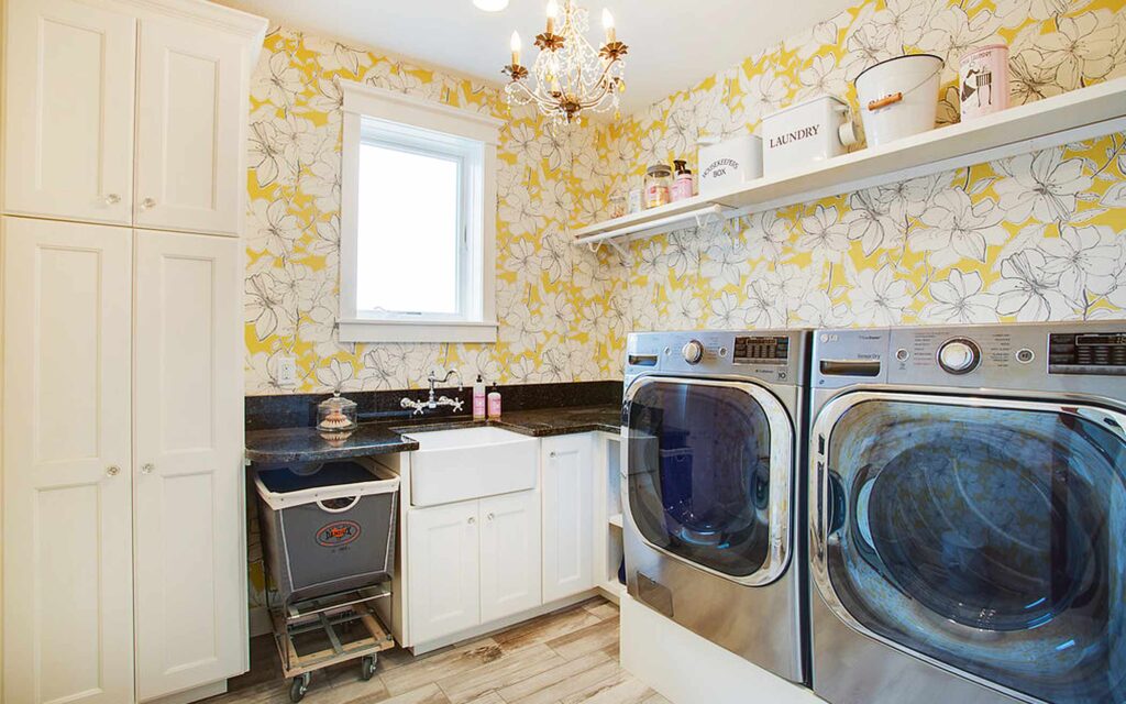 divine-ch-hero-rustwood-laundry